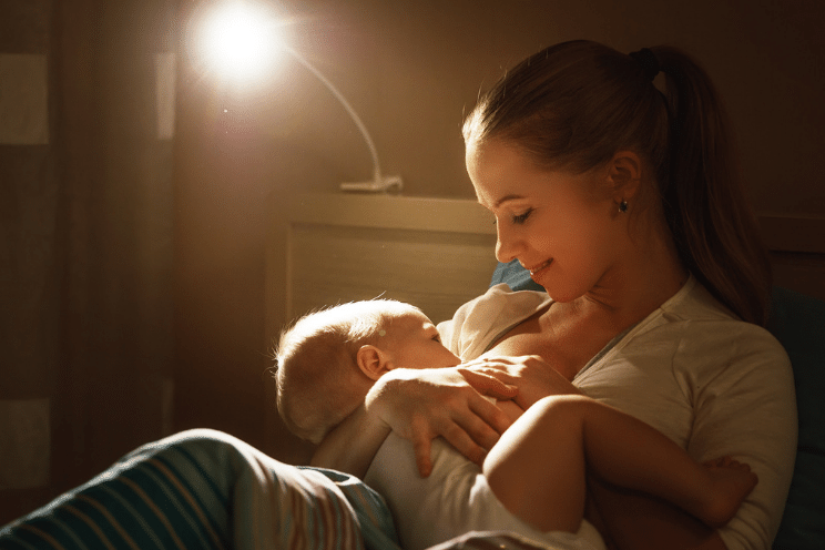 nighttime breastfeeding tips